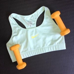 Nike Pro Sports Bra